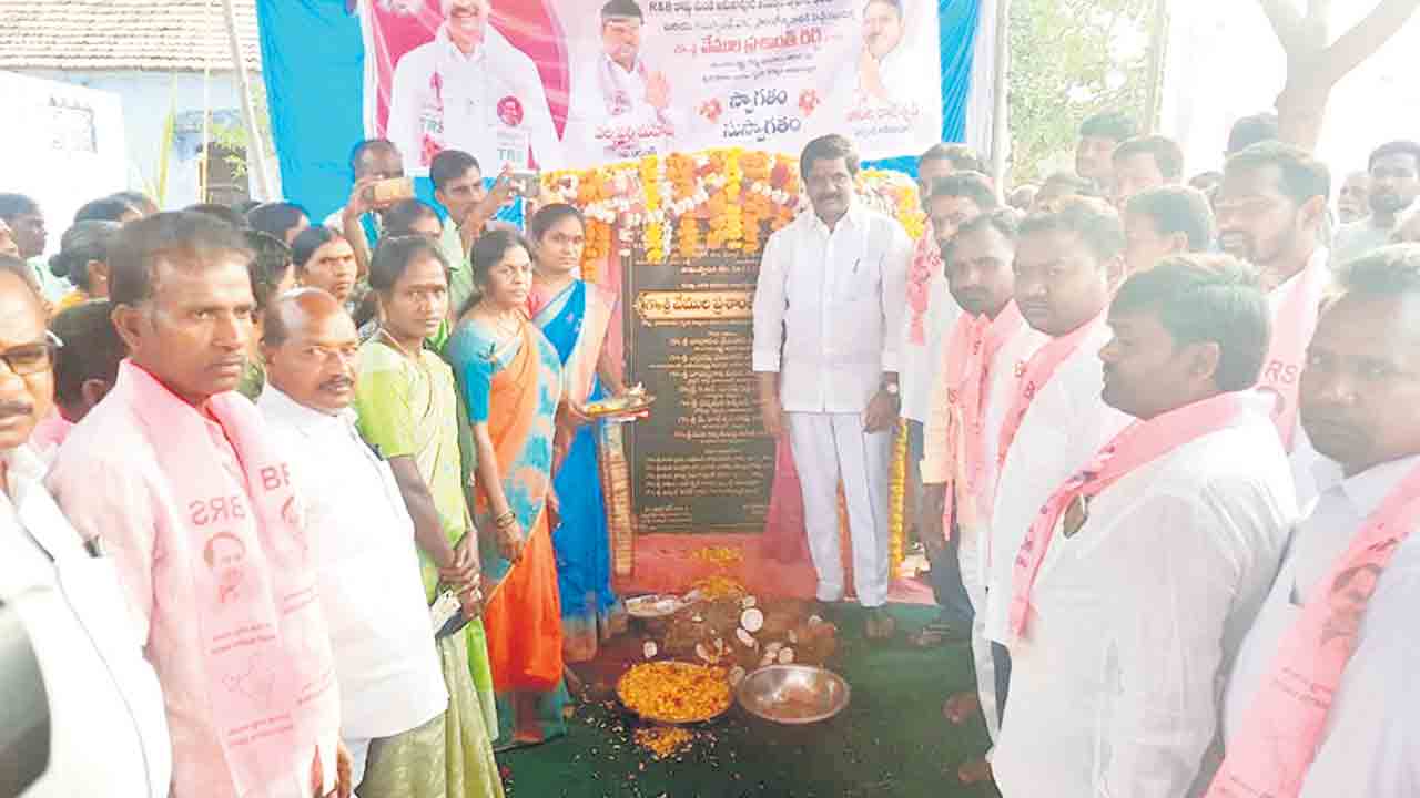 జాతీయస్థాయి క్రీడాకారులుగా తీర్చిదిద్దాలి