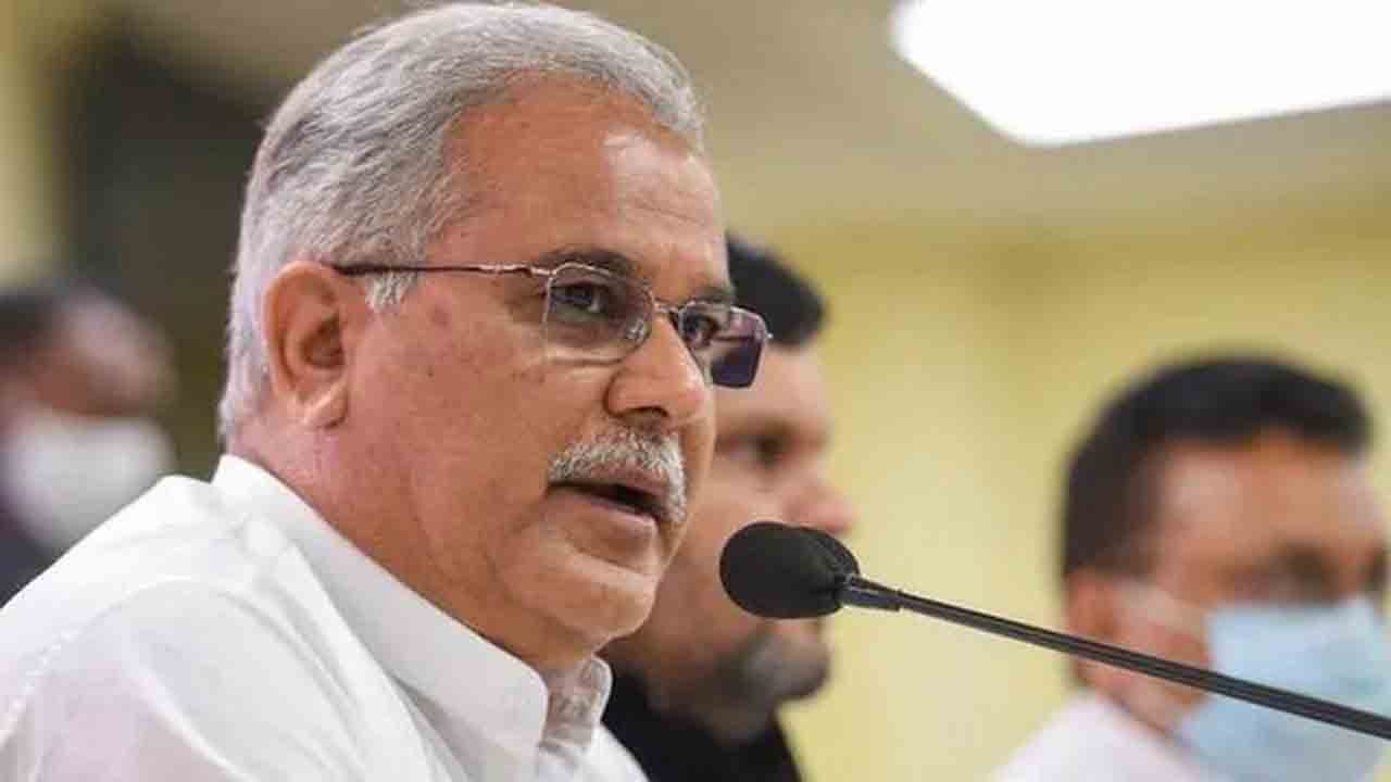 రాజ్యాంగ పరిధిని దాటుతున్న గవర్నర్‌