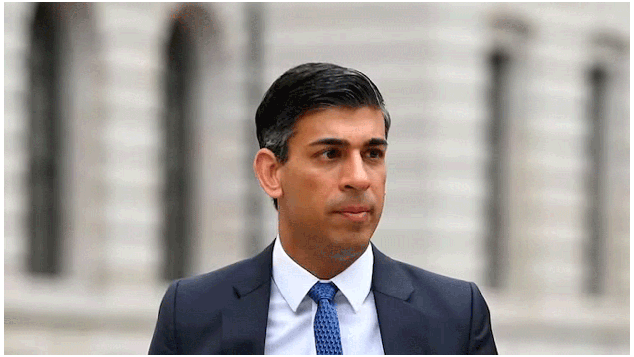 ప్రైవేట్ జెట్‌లో రిషీ సునాక్ విహారం : బ్రిట‌న్ ప్ర‌ధానిపై విమ‌ర్శ‌ల వెల్లువ‌