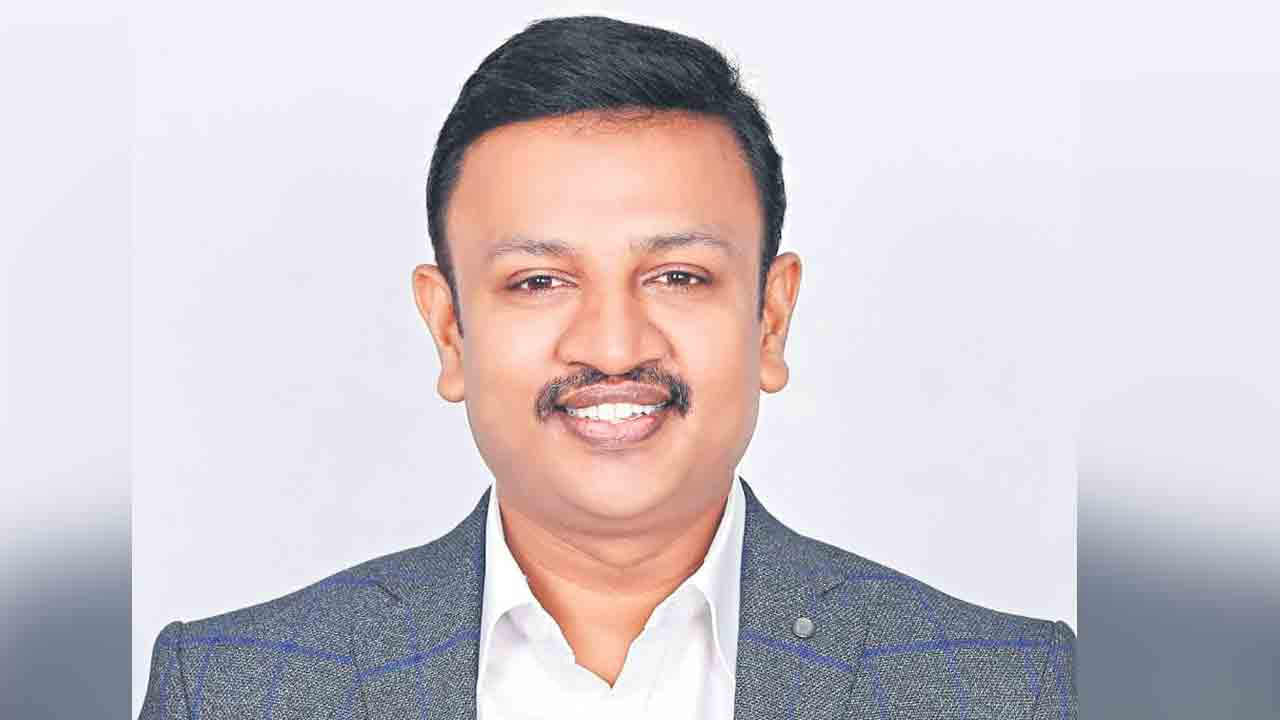 సంక్రాంతికి ఫ్లోటింగ్‌ సౌర విద్యుత్‌ ప్లాంట్‌