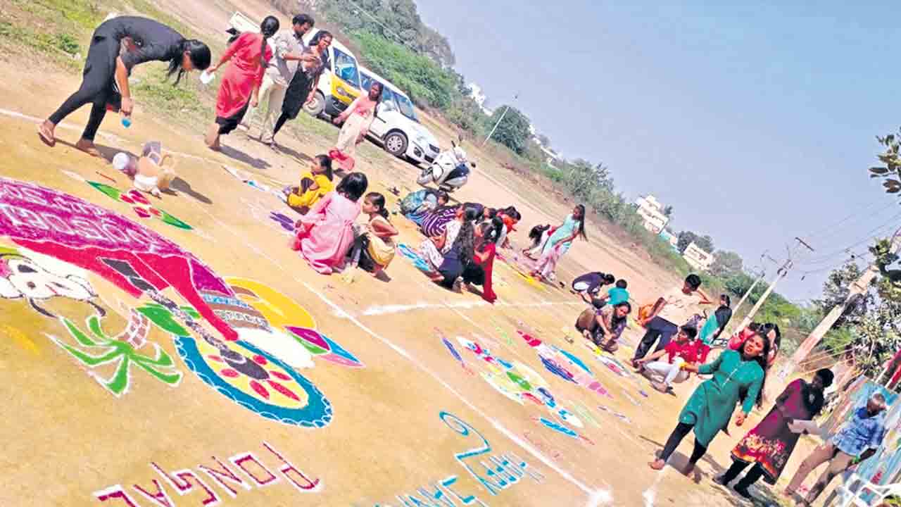 ఎక్కడ చూసినా సంబురాలే..