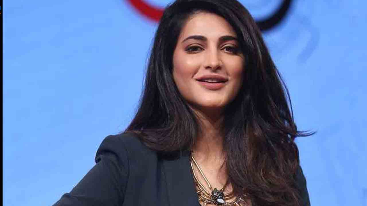 Shruti Haasan | వాల్తేరు వీరయ్య ఈవెంట్‌కు డుమ్మా కొట్టిన శ్రుతి హాసన్‌.. కారణం ఏంటంటే..