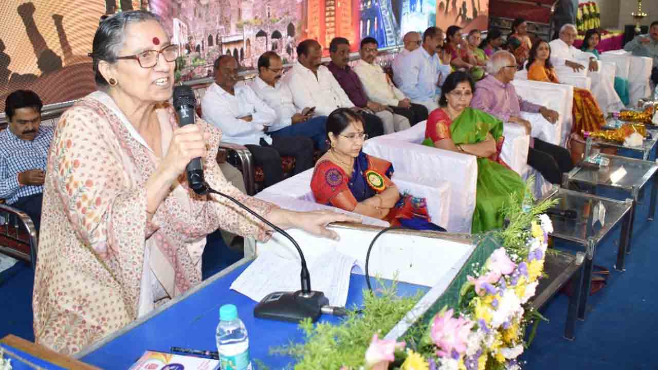 కేంద్ర విధానాలతో నష్టాల్లో జాతీయ బ్యాంకులు