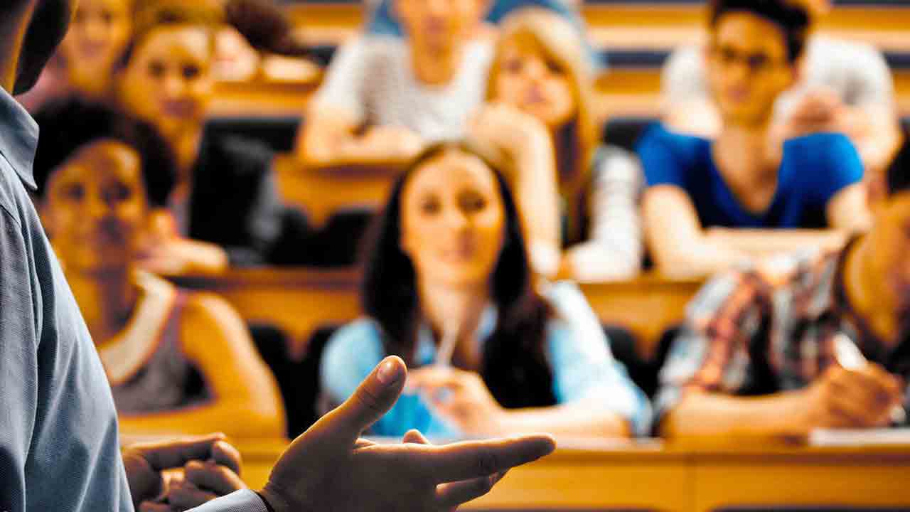 టీచర్లకు బ్రిటిష్‌ కౌన్సిల్‌శిక్షణ