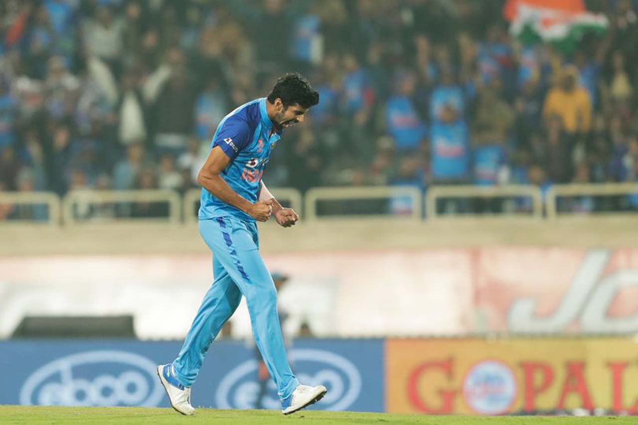 IND vs NZ | ఒకే ఓవ‌ర్‌లో రెండు వికెట్లు తీసిన సుంద‌ర్‌.. కివీస్ స్కోర్ ఎంతంటే..?