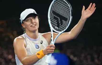 Australian Open | నాలుగో రౌండ్‌కు దూసుకెళ్లిన వ‌ర‌ల్డ్ నంబ‌ర్ 1 స్వియ‌టెక్