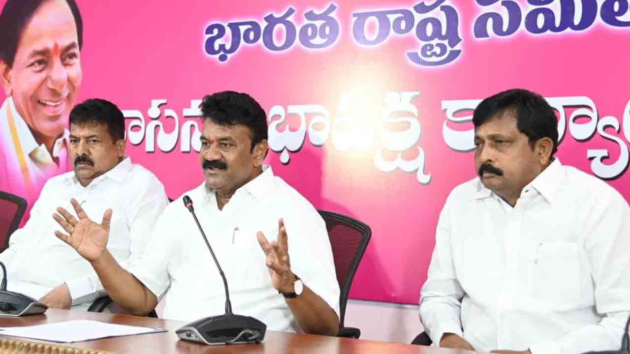 నగరంలో అక్రమ కట్టడాలకు చెక్‌ పెట్టేందుకు ఉన్నతస్థాయి కమిటీ  : మంత్రి తలసాని