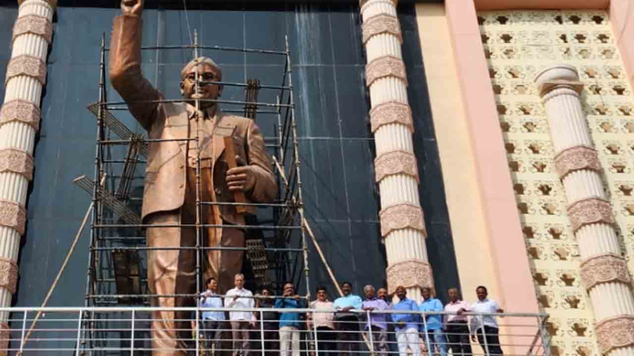 తెలంగాణలో దళిత అభ్యున్నతికి ప్రభుత్వం కృషి ప్రశంసనీయం: తమిళనాడు శాసనసభ్యుల బృందం