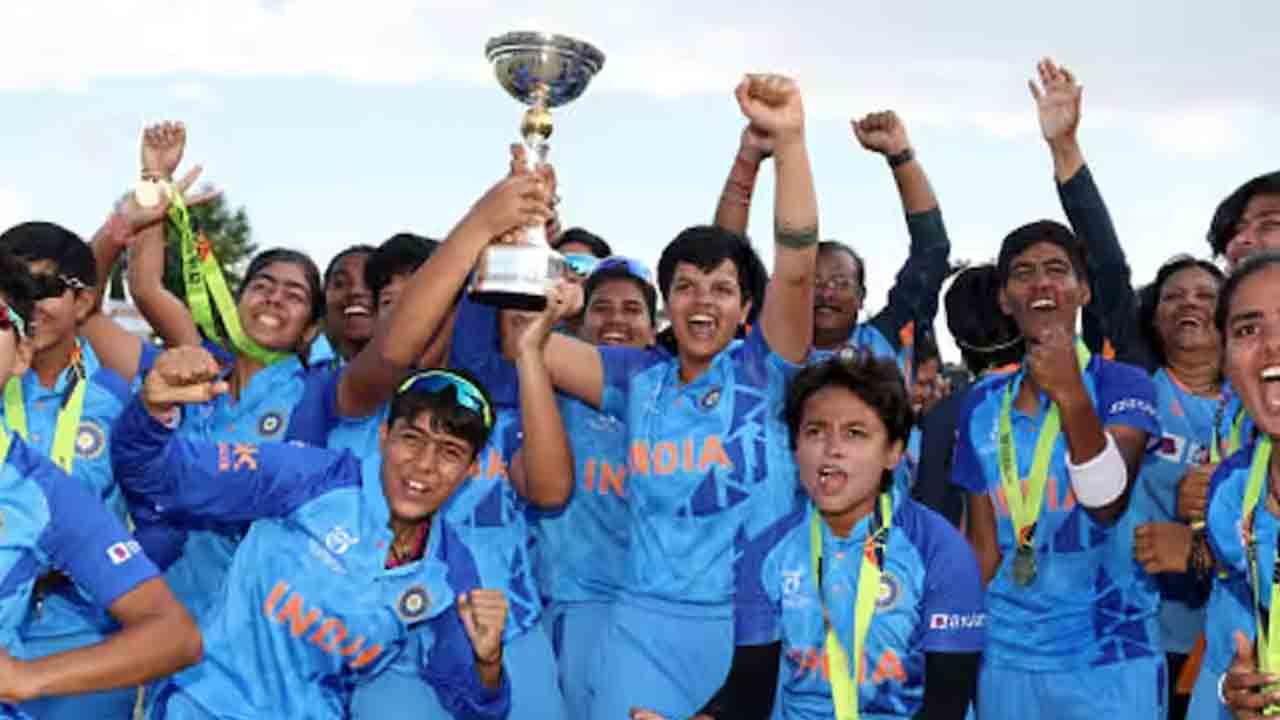 ఐసీసీ వరల్డ్‌ కప్‌ జట్టులో షఫాలీ, శ్వేత, పార్శవి