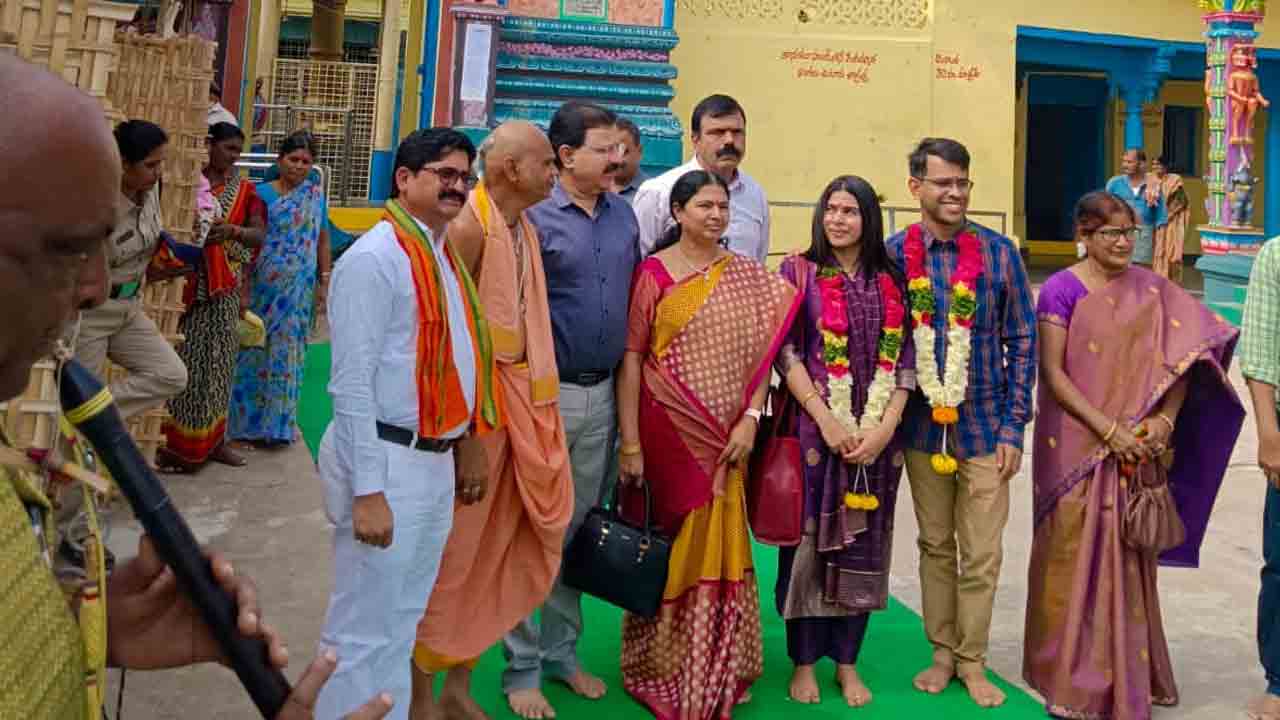 సింగోటం క్షేత్రంలో హైకోర్టు న్యాయమూర్తి