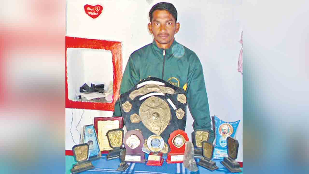 ఖోఖోలో ‘ఆడి’తేరాడు !