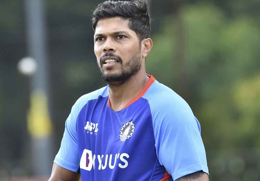 It will be difficult to suddenly start playing without saliva feels Umesh  Yadav