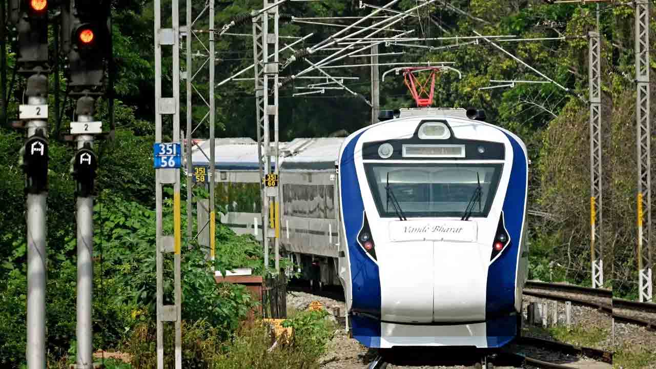 వందే భారత్ ఎక్స్‌ప్రెస్ స్పెషల్‌ ఎందుకంటే..
