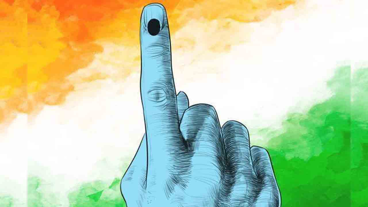 జిల్లా ఓటర్లు 13,55,482