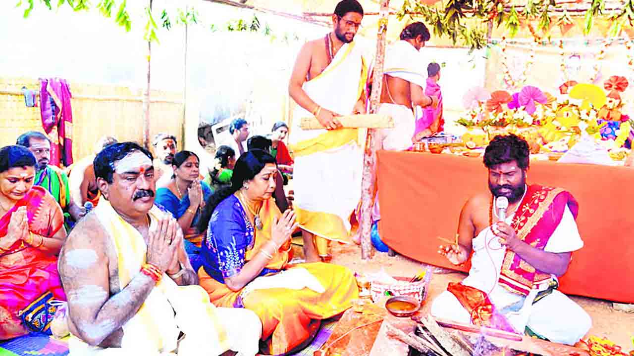 నేత్రపర్వం ప్రతిష్ఠాపనోత్సవం