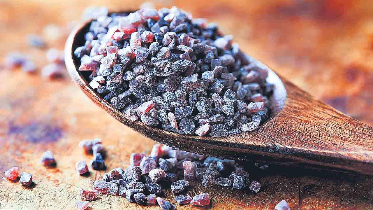 నల్లుప్పు.. కర్పూరమే!