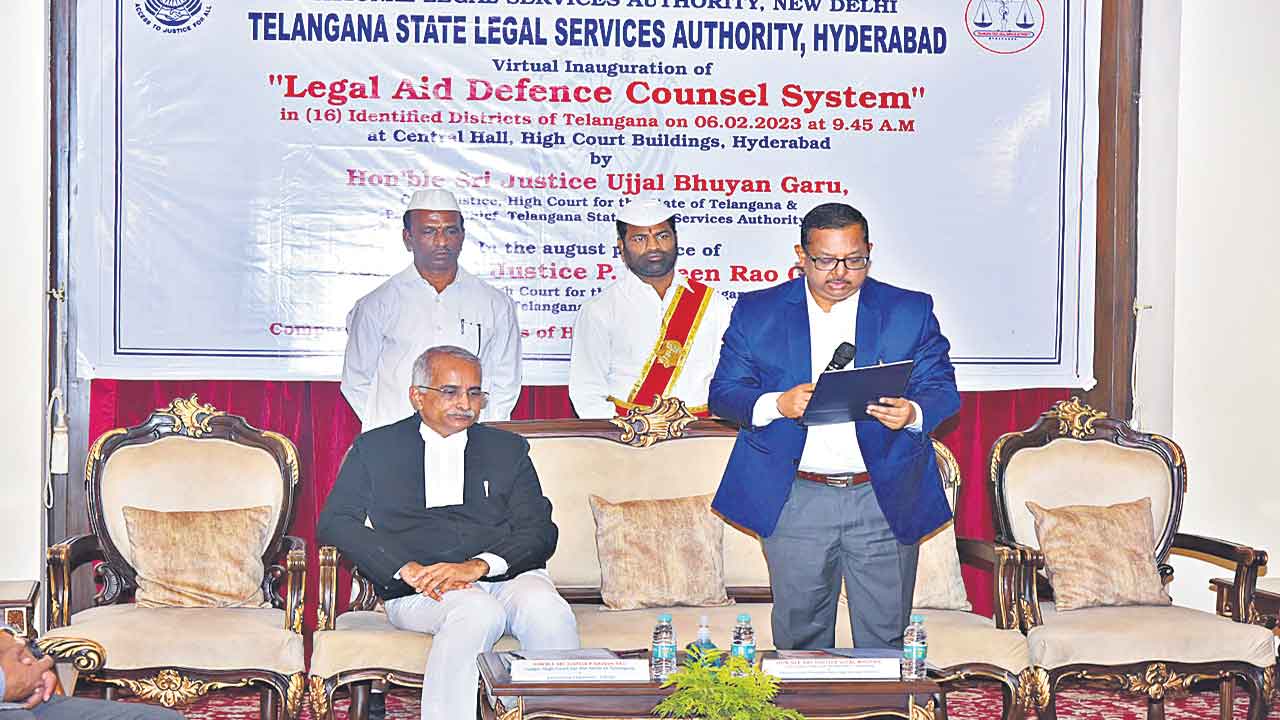 16 జిల్లాల్లో న్యాయ సేవా కేంద్రాలు