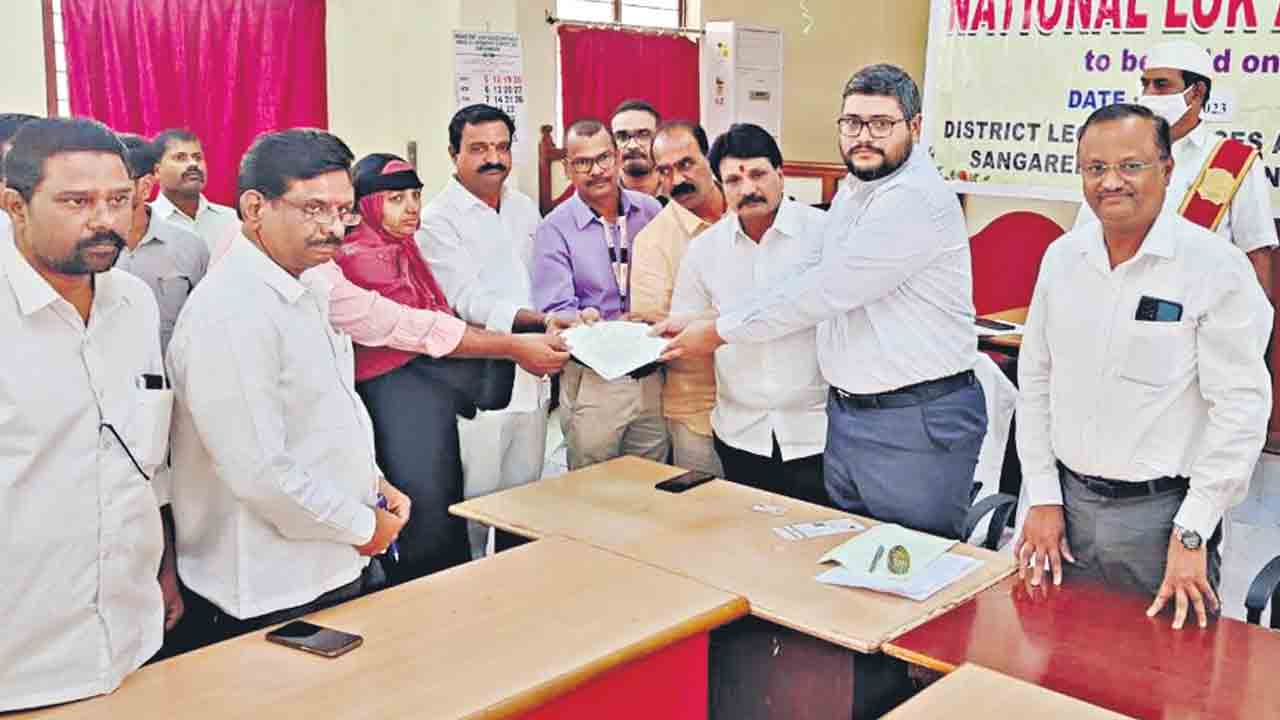 రాజీమార్గమే రాజమార్గం