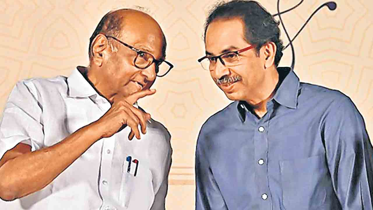 మహారాష్ట్ర ఎమ్మెల్సీ ఎన్నికల్లో బీజేపీకి భారీ ఎదురుదెబ్బ