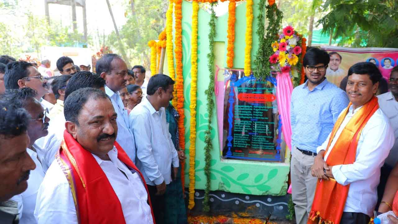 గ్రంథాలయాలు.. సరస్వతీ నిలయాలు