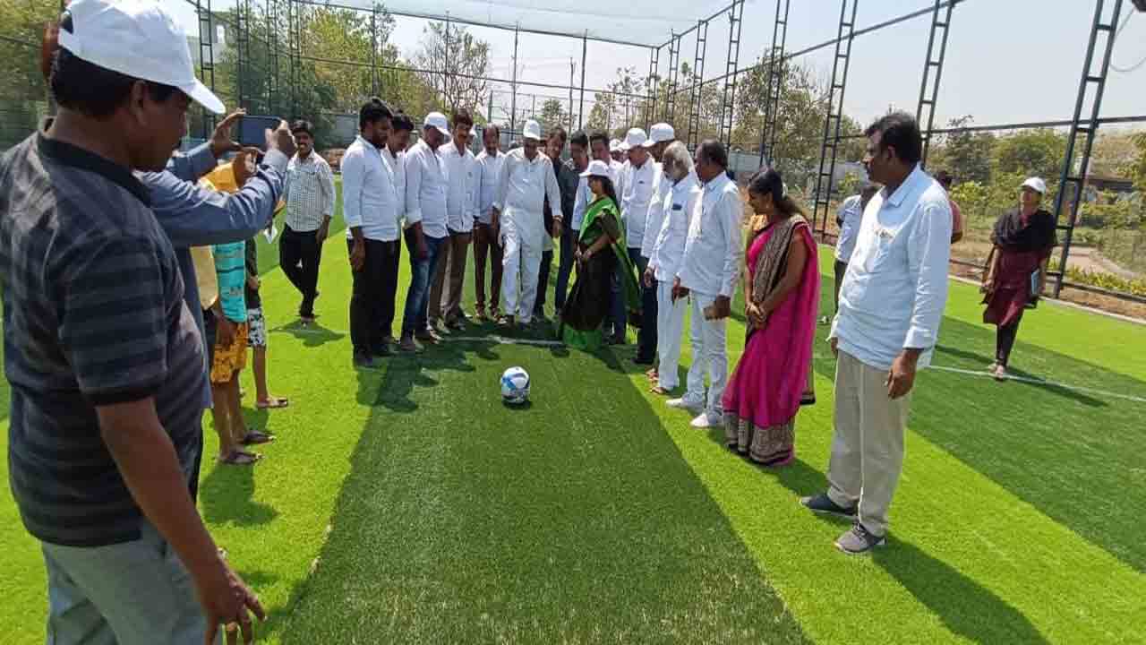 నియోజకవర్గంలో క్రీడలకు పెద్దపీట