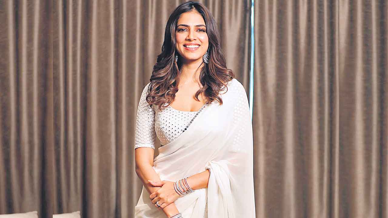 అతనితో నటించాలని ఉంది