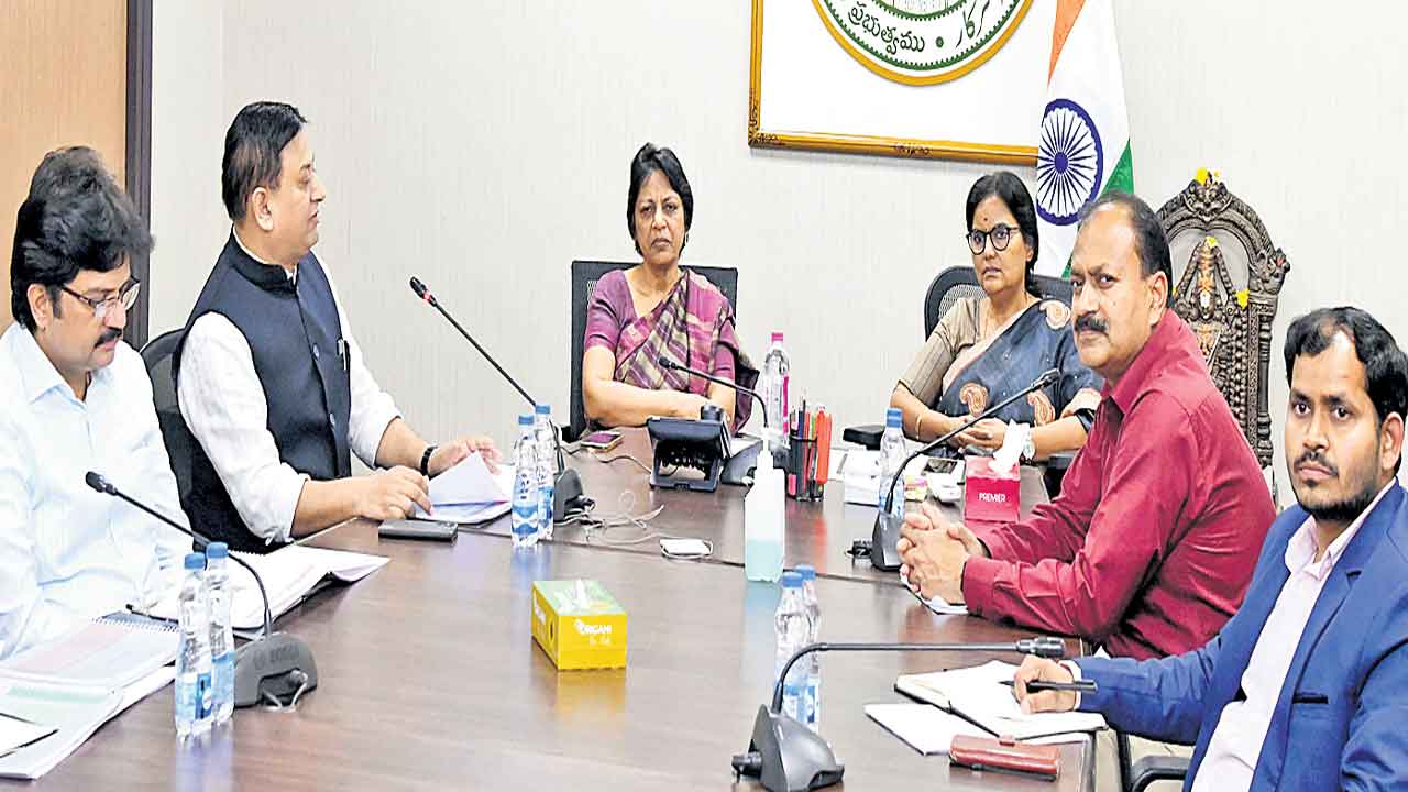 తెలంగాణలో గ్రామీణ పథకాలు భేష్‌