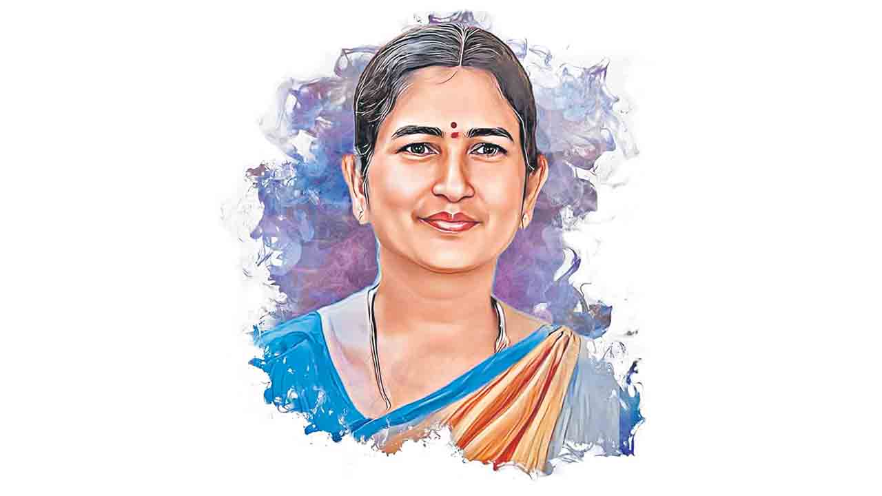 ఆమె విజ్ఞురాలు