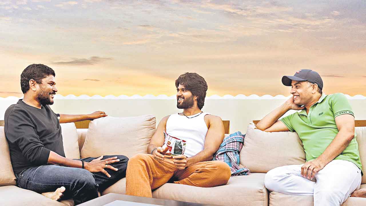 అపూర్వ కలయిక
