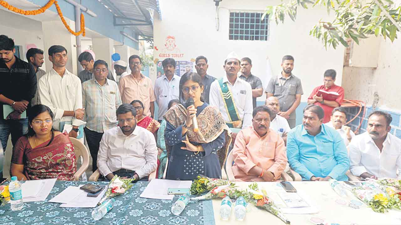 విద్యార్థుల ఉజ్వల భవిష్యత్‌కు ప్రభుత్వం కృషి