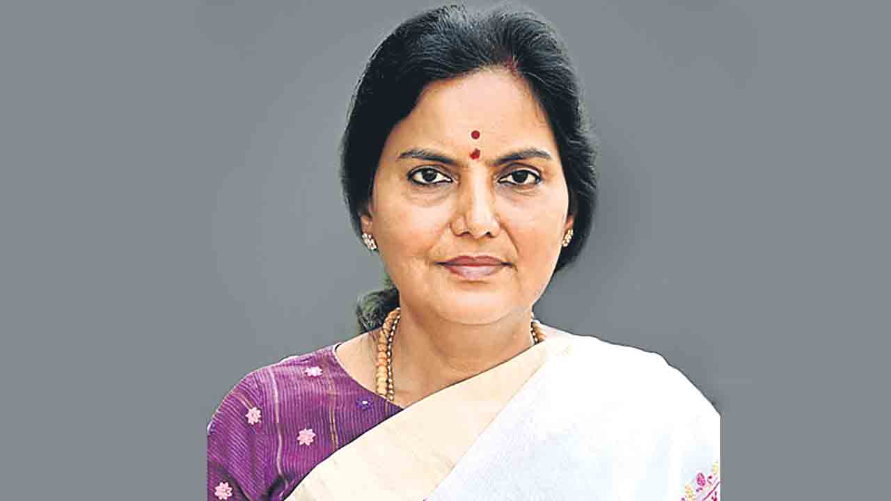 గ్రీనరీ అభివృద్ధ్దికి ప్రాధాన్యం