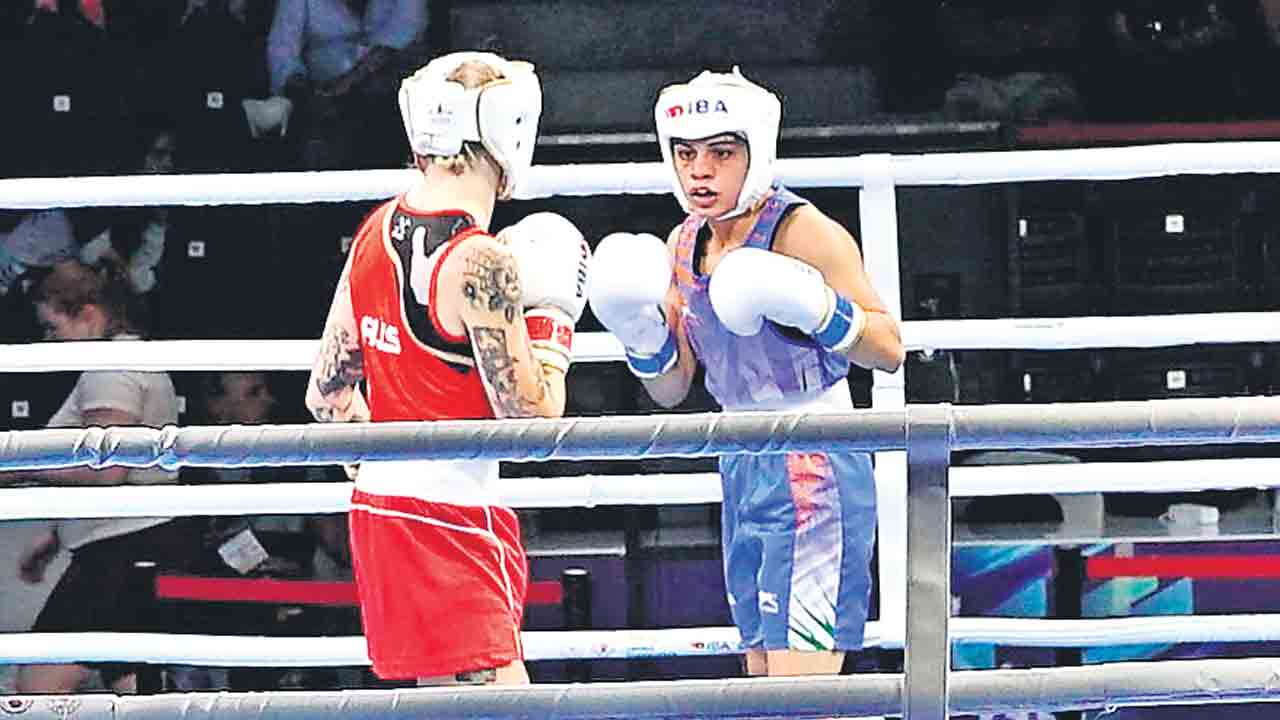 హుసాముద్దీన్‌ నిష్క్రమణ