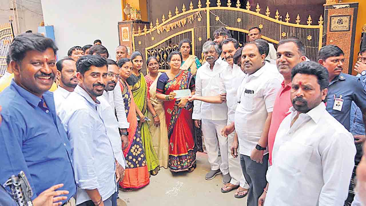 ప్రజల సంక్షేమమే తెలంగాణ లక్ష్యం