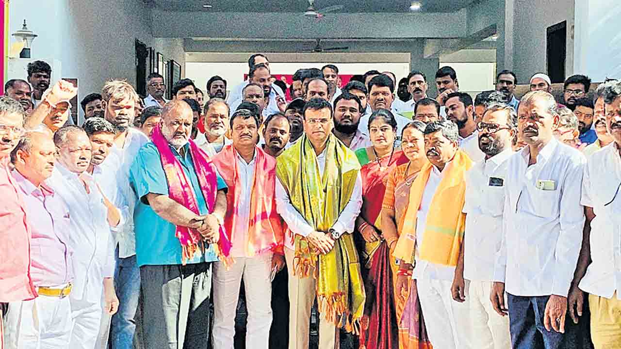 పేదల సంక్షేమానికి ప్రభుత్వం కృషి