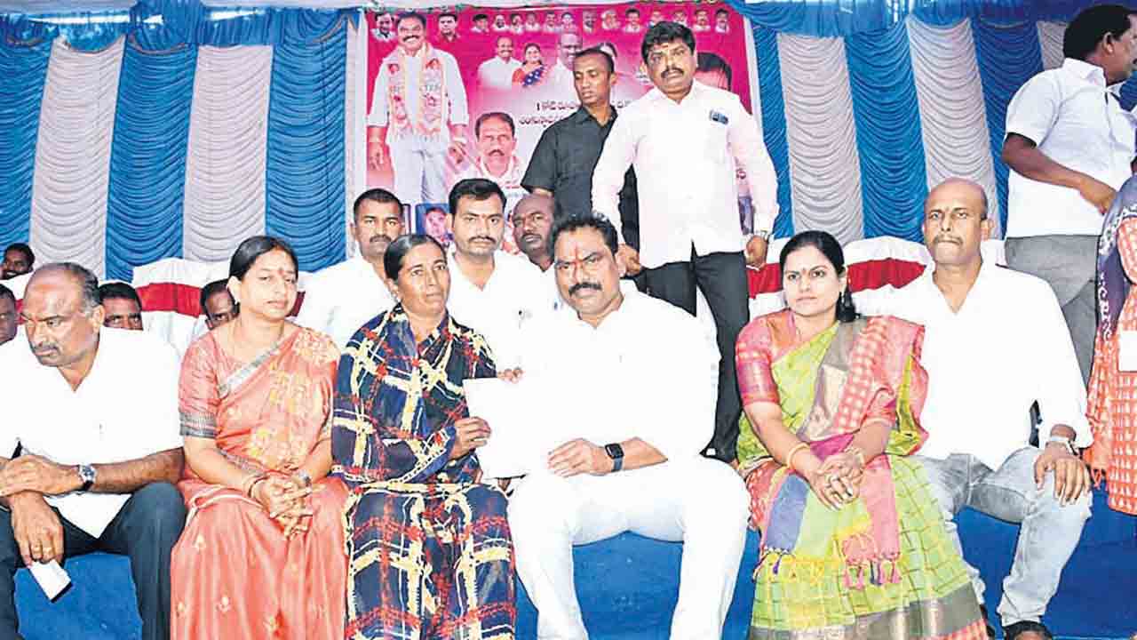 బీజేపీవి పాప్‌కార్న్‌ మీటింగ్‌లు