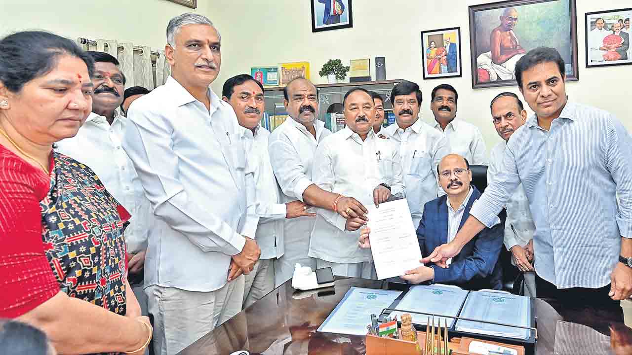 మండలి డిప్యూటీ చైర్మన్‌గా బండాప్రకాశ్‌!