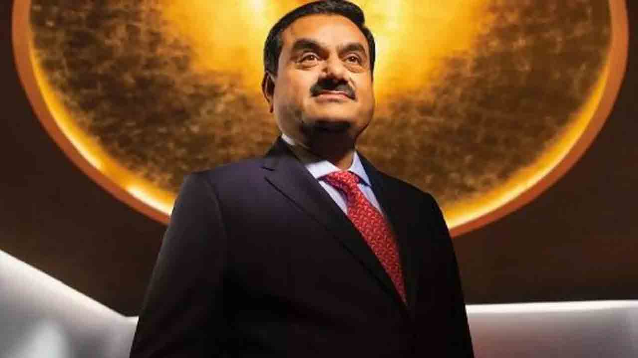 Adani Group | అదానీ మీడియాకూ బీటలు.. హిండెన్‌బర్గ్‌ దెబ్బతో ఎన్డీటీవీ షేర్లూ పతనం