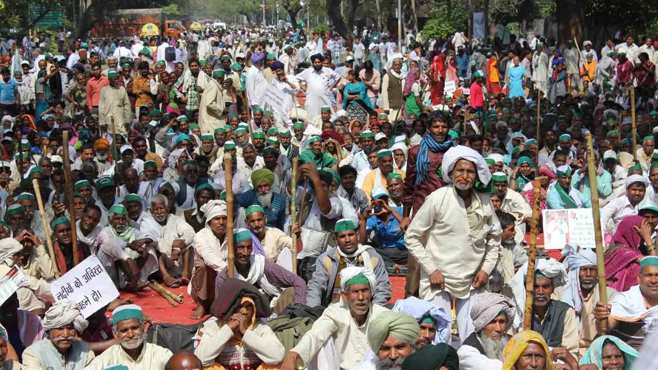 పార్లమెంటు వద్ద కిసాన్‌ మహాపంచాయత్‌