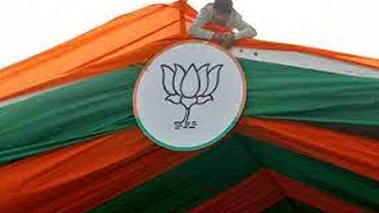 బీజేపీకి భారీగా కార్పొరేట్‌ విరాళాలు