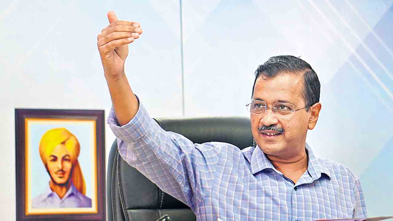 ఢిల్లీ ఎల్జీ కోర్టు ధిక్కరణ!