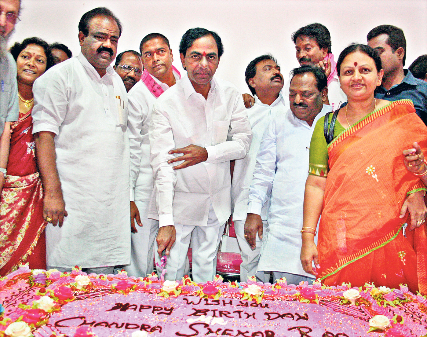 17-02-2007 KCR PARTICIPATES IN BIRTHDAY CELEBRATIONS