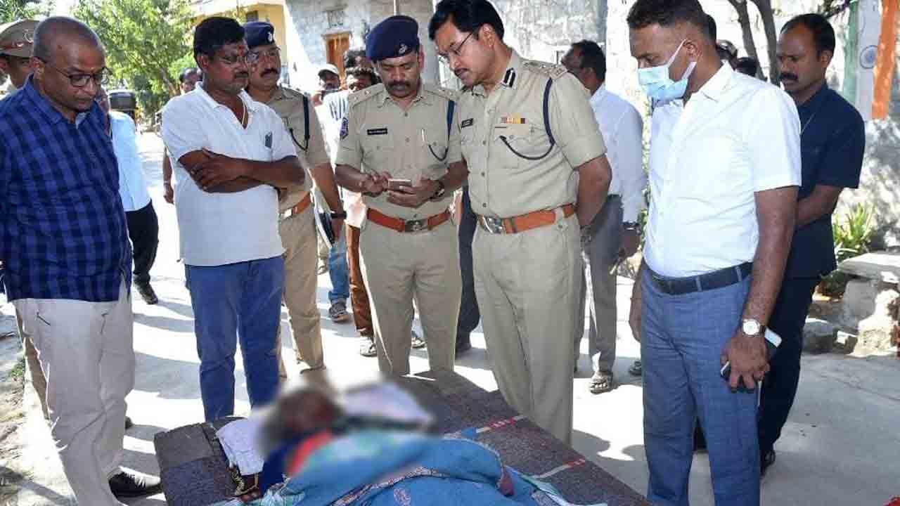 జిల్లాలో దొంగల బీభత్సం