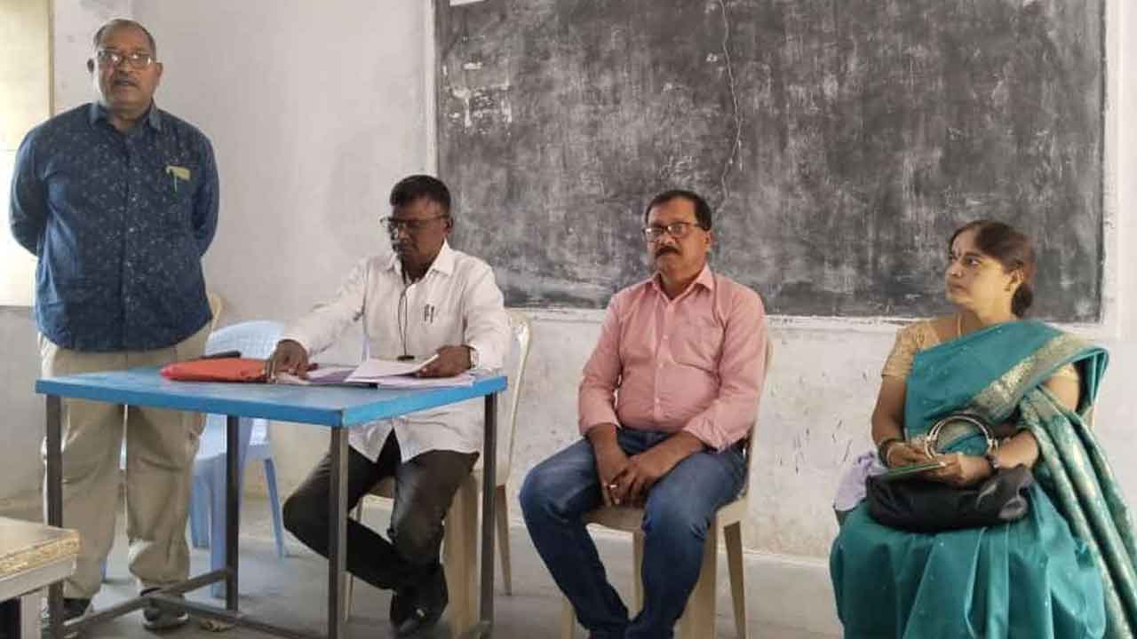 పరీక్షల విధానంపై అవగాహన ఉండాలి