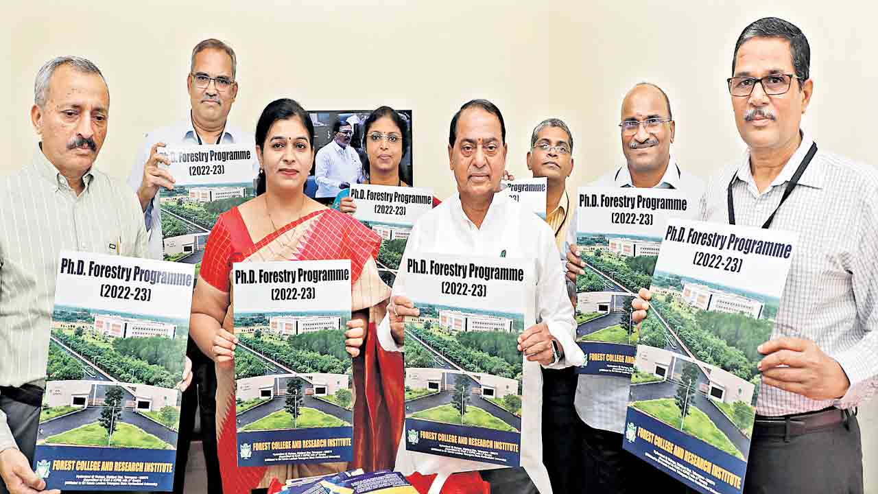 ములుగు అటవీ కళాశాలలో పీహెచ్‌డీ