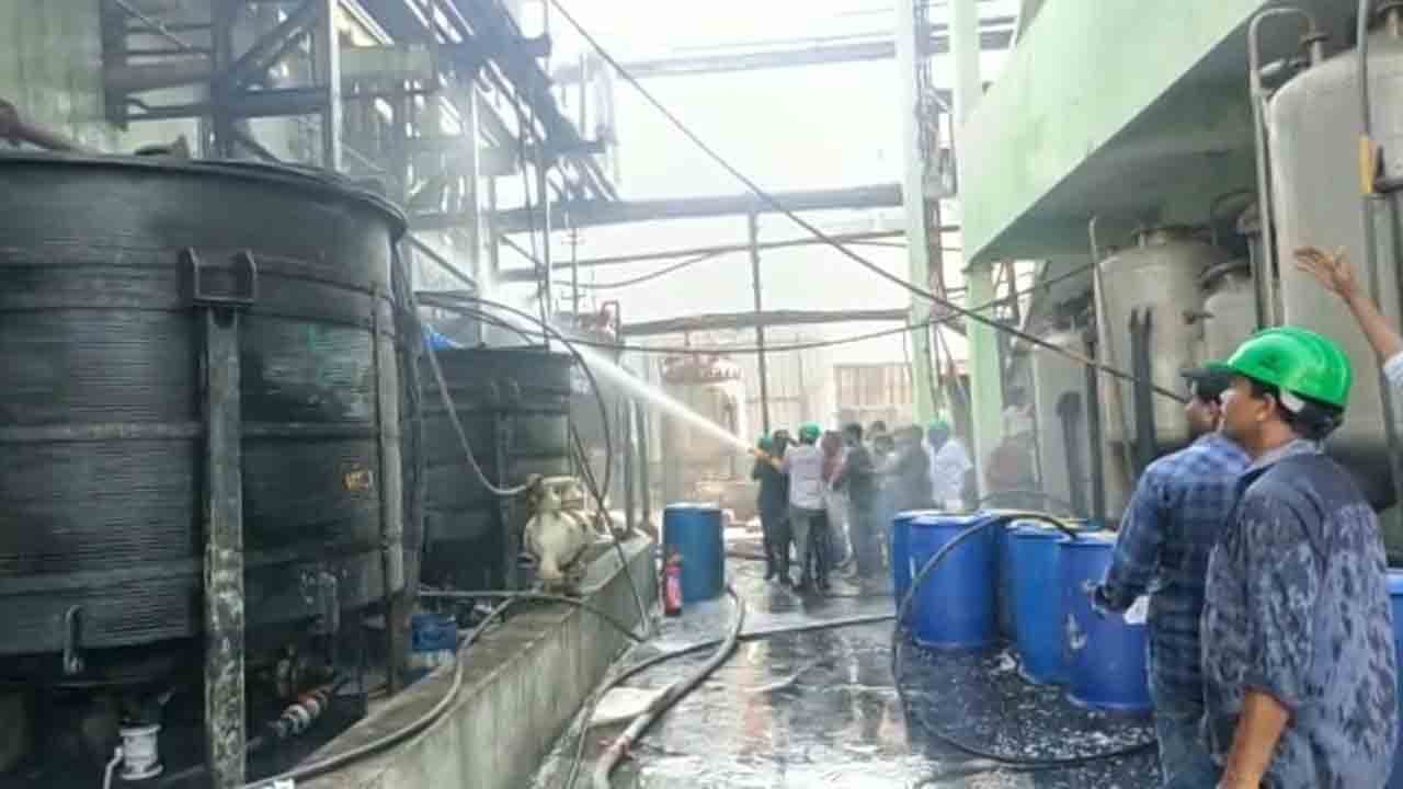 ఎస్‌వీఆర్‌ లేబోరేటరీలో అగ్ని ప్రమాదం