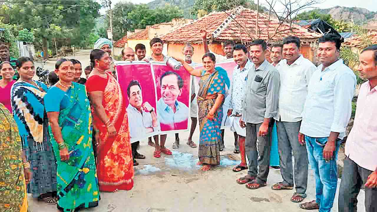 గిరిజన సాధికారతే సోపానం