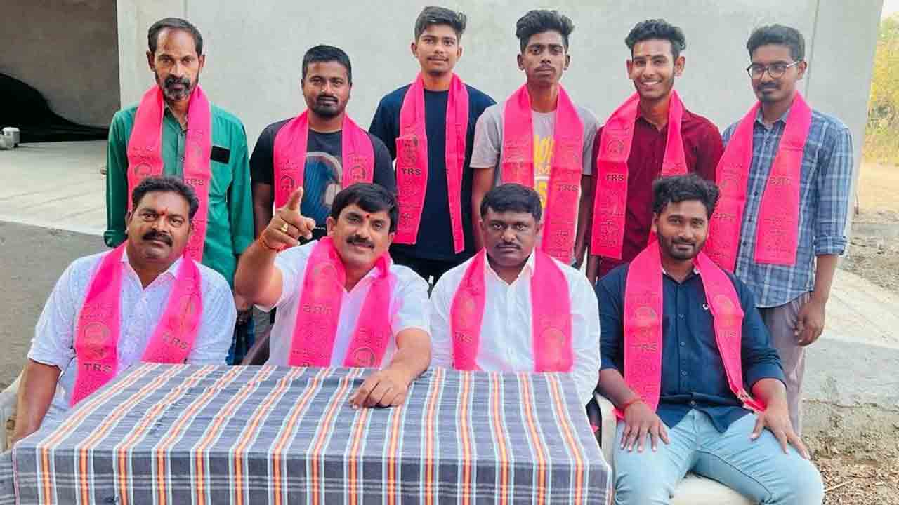 నిధుల మంజూరులో ఎమ్మెల్యే కీలకపాత్ర