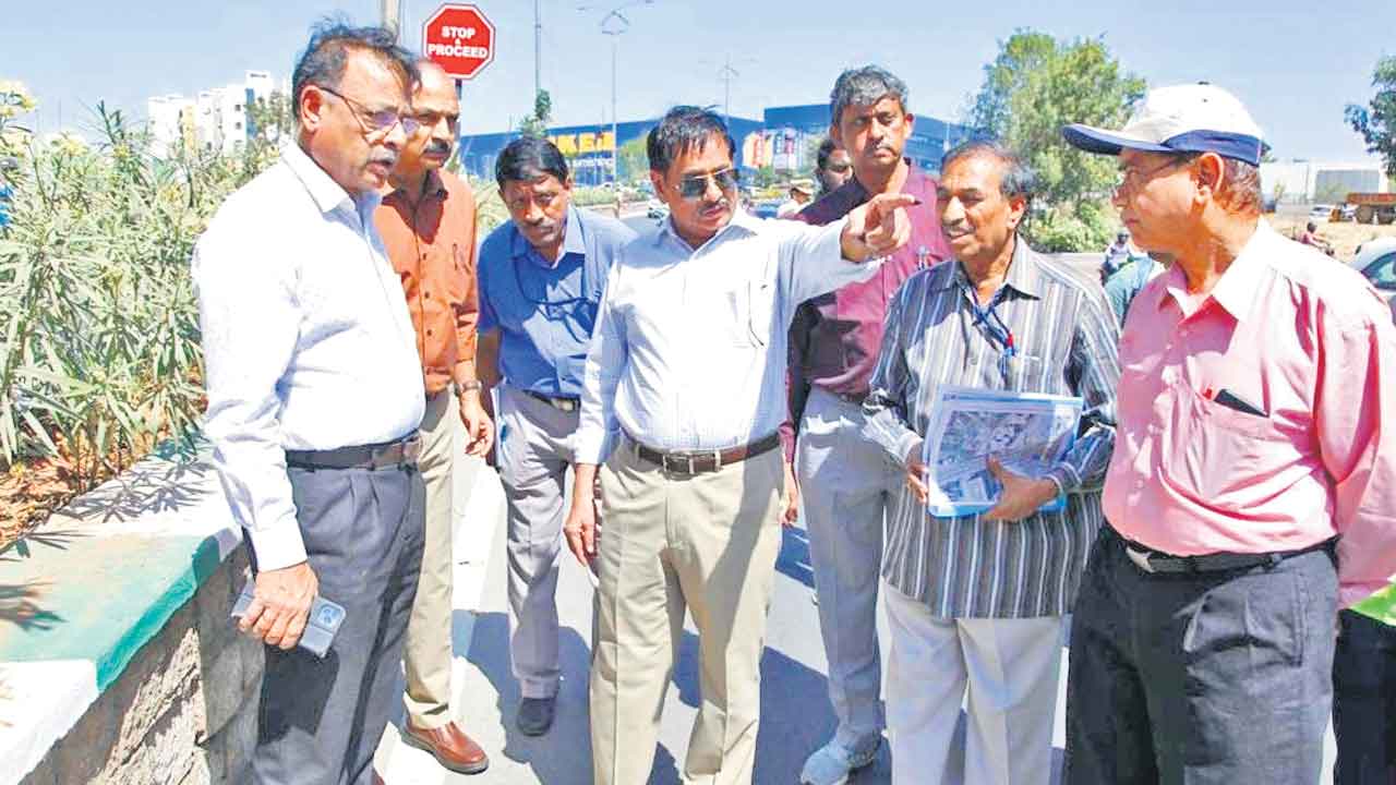 సవాళ్లను అధిగమించేందుకు..