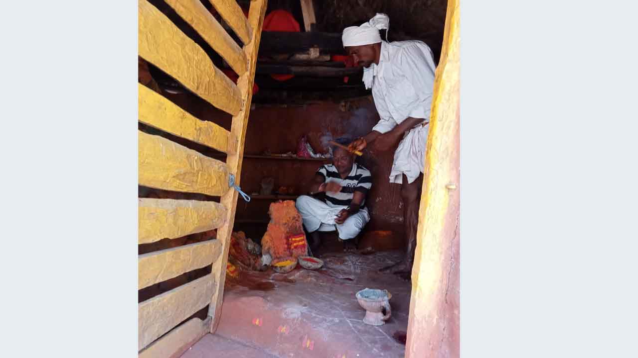 రేపు బయ్యక్కపేటలో గద్దెకు చేరనున్న సమ్మక్క