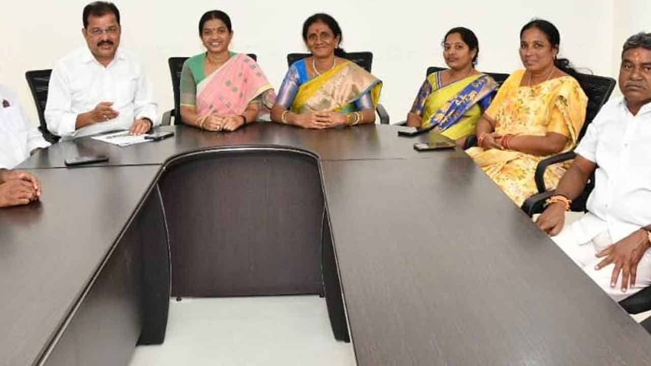 ఆర్థిక నేరగాళ్లకు అడ్డా బీజేపీ 